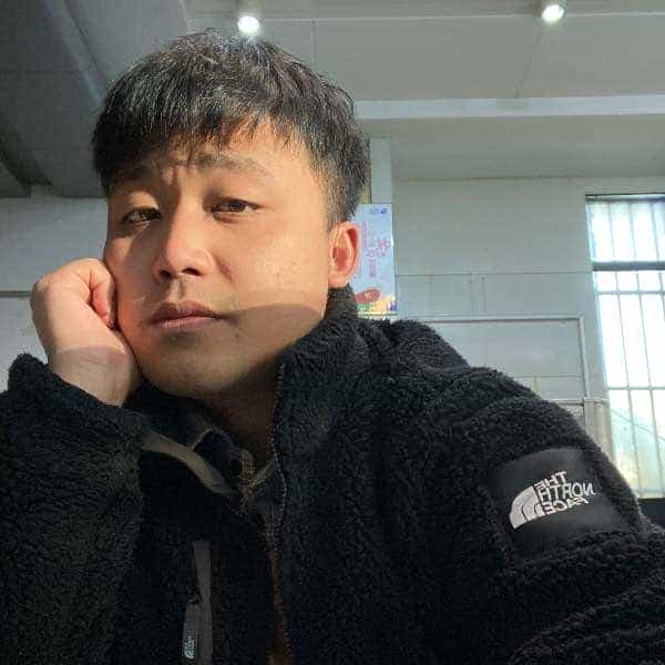 31岁岁湖南单身帅哥 - 兴安盟吉缘网