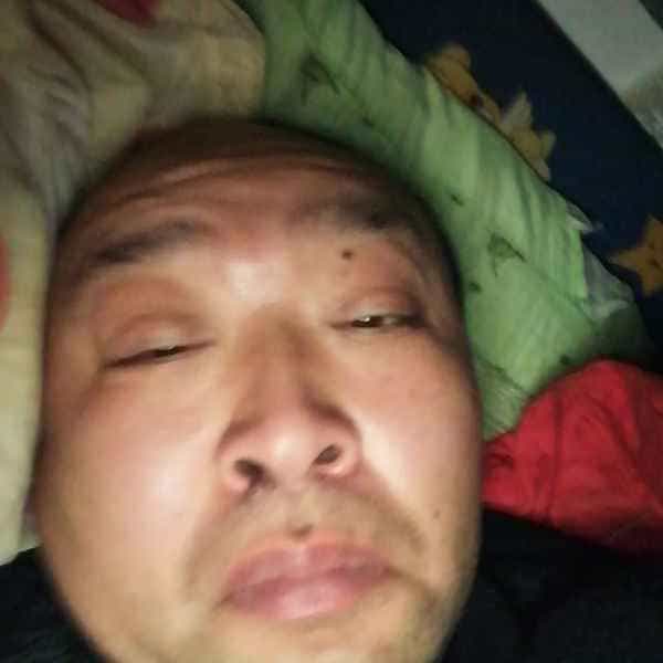 35岁岁湖北单身帅哥 - 兴安盟吉缘网
