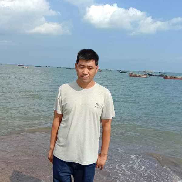 44岁岁辽宁单身帅哥 - 兴安盟吉缘网