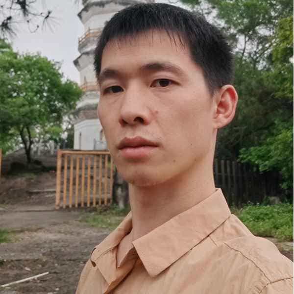 33岁岁四川单身帅哥 - 兴安盟吉缘网