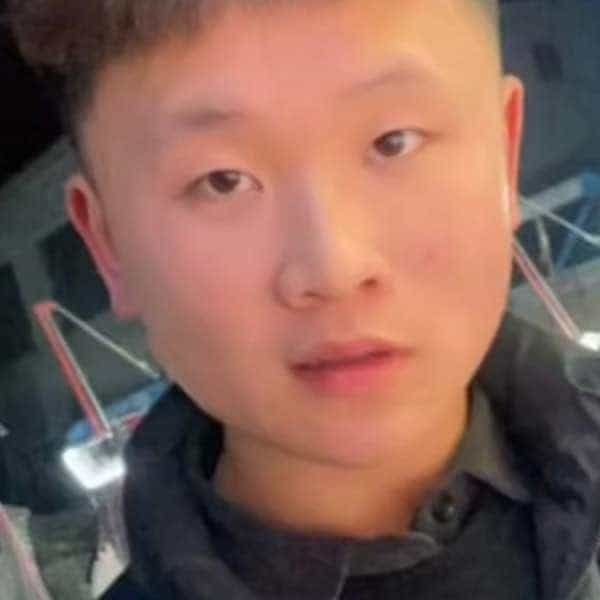 22岁岁河南单身帅哥 - 兴安盟吉缘网