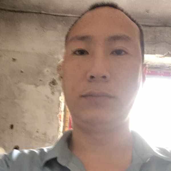 40岁岁重庆单身帅哥 - 兴安盟吉缘网