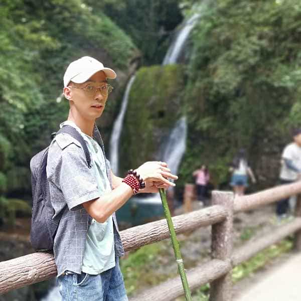 29岁岁四川单身帅哥 - 兴安盟吉缘网