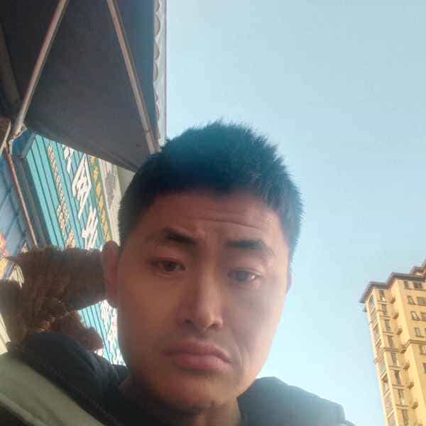 38岁岁湖北单身帅哥 - 兴安盟吉缘网