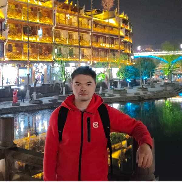 39岁岁广东单身帅哥 - 兴安盟吉缘网