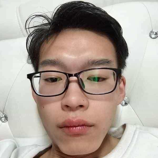 23岁岁河南单身帅哥 - 兴安盟吉缘网
