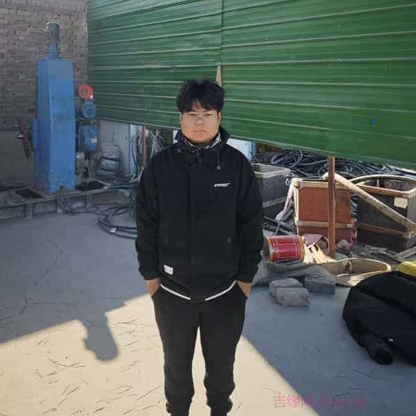 33岁岁河北单身帅哥 - 兴安盟吉缘网