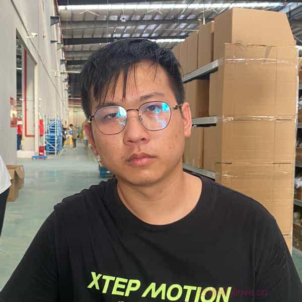 30岁岁广东单身帅哥 - 兴安盟吉缘网