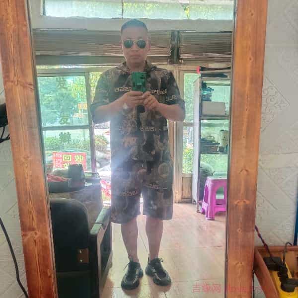 39岁岁贵州单身帅哥 - 兴安盟吉缘网
